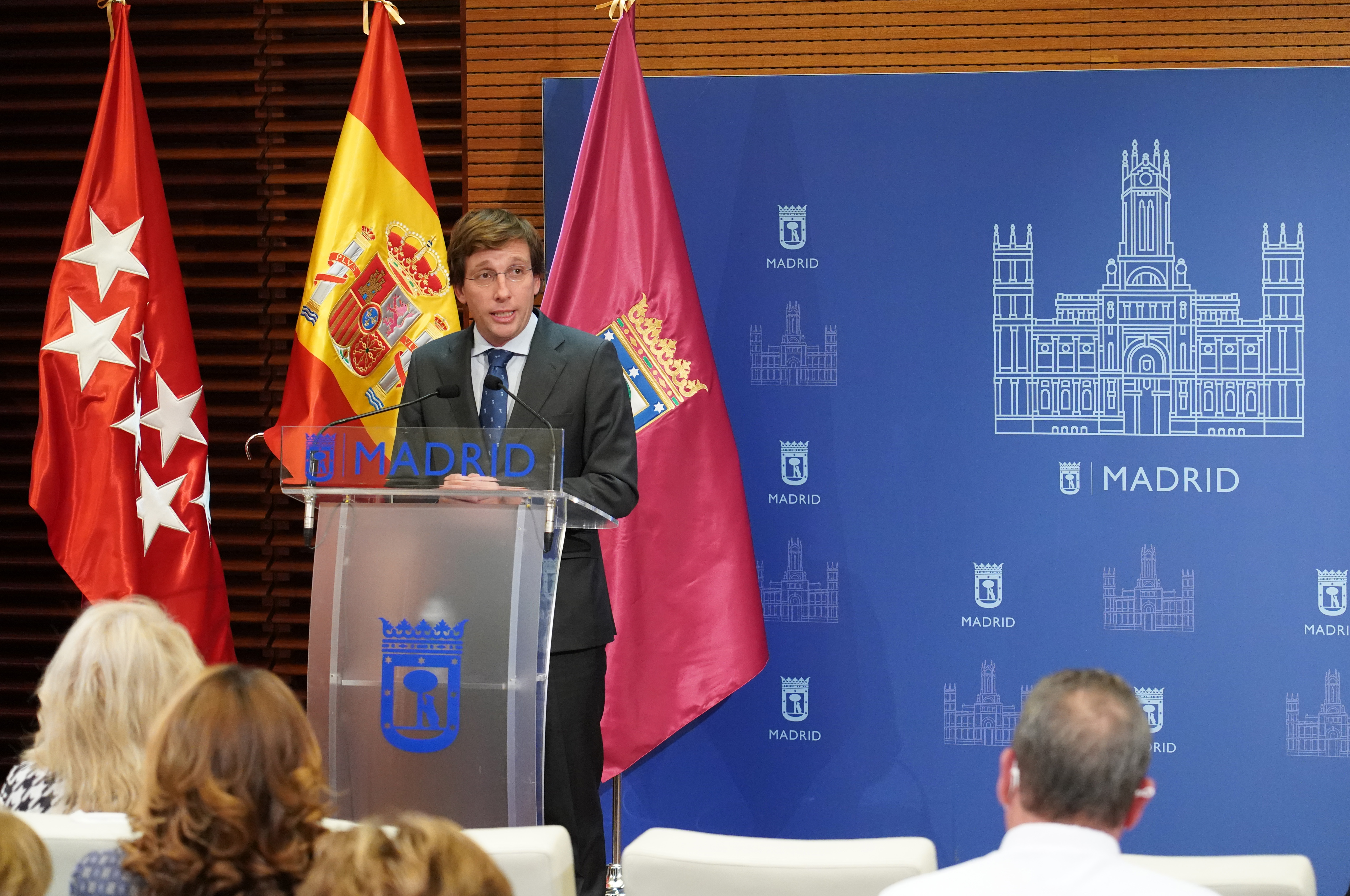 El alcalde de Madrid ha recibido a la AVT con motivo de su 40 aniversario